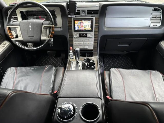 Lincoln NAVIGATOR 58