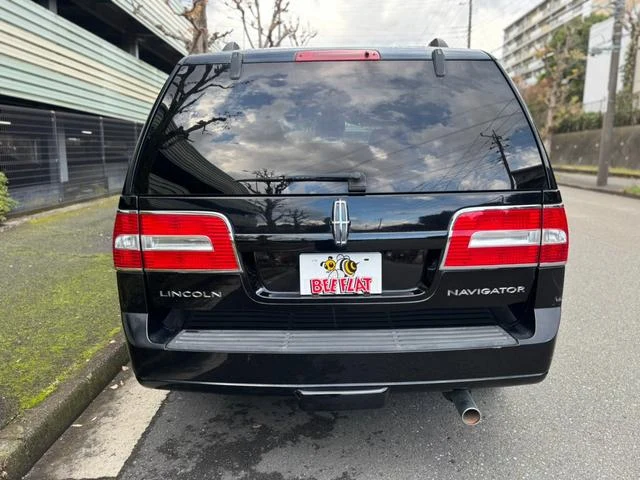 Lincoln NAVIGATOR 10