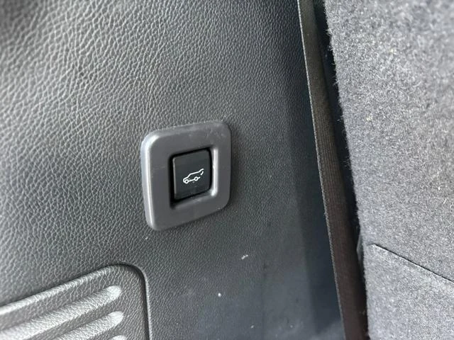 Lincoln NAVIGATOR 28
