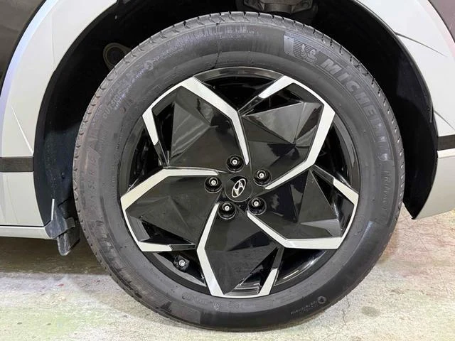 Hyundai IONIQ 5 24