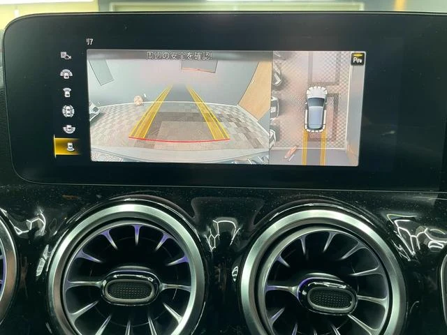 MERCEDES BENZ EQA 37