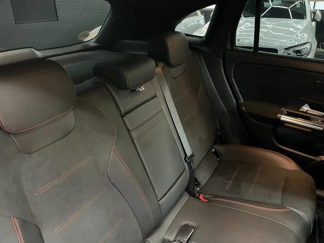 MERCEDES BENZ EQA 17