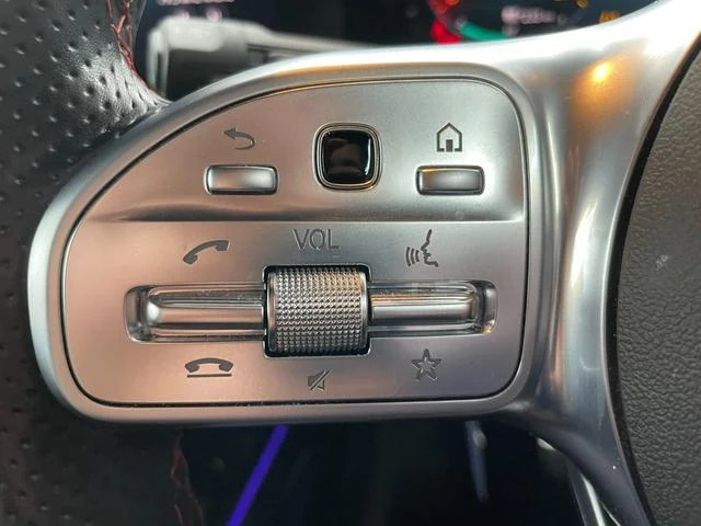 MERCEDES BENZ EQA 24