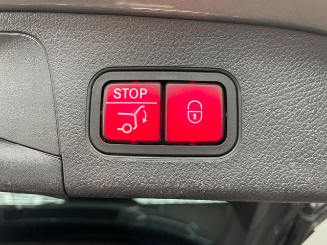 MERCEDES BENZ EQA 51