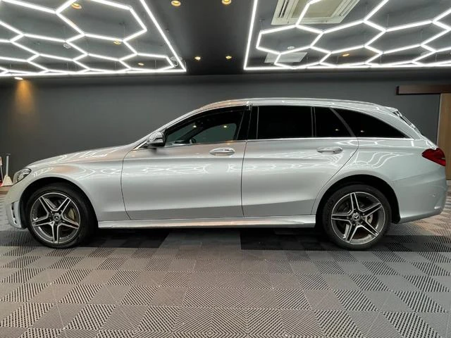 MERCEDES BENZ C-CLASS 8