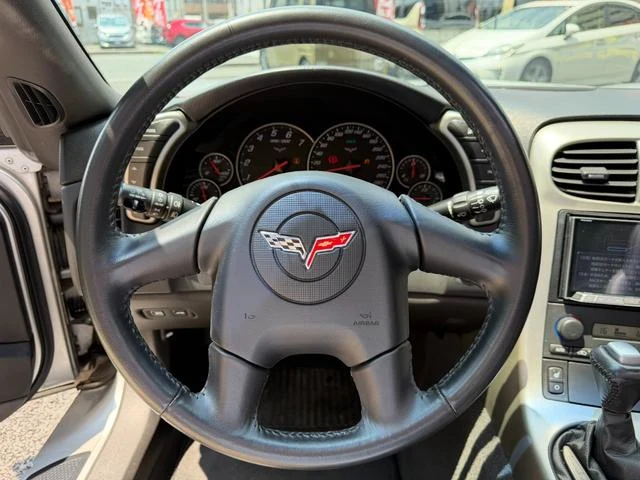 Chevrolet CORVETTE 15