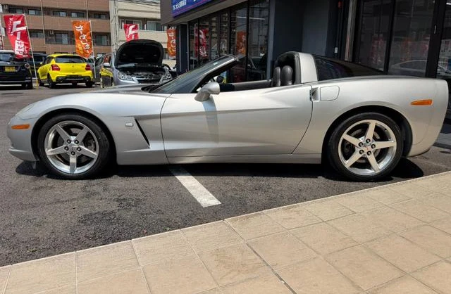 Chevrolet CORVETTE 23