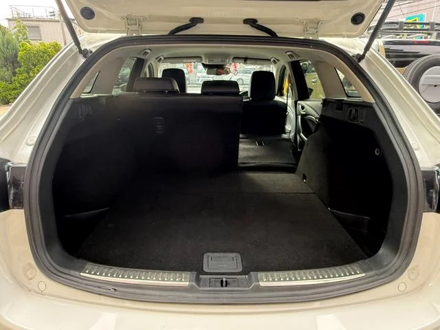Mazda ATENZA 43