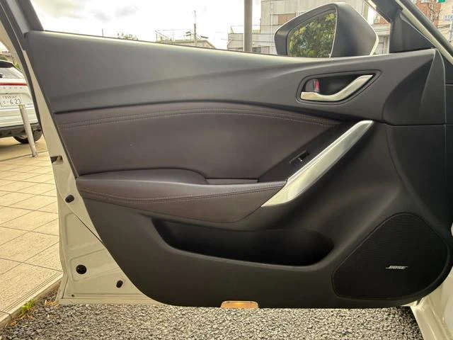 Mazda ATENZA 48