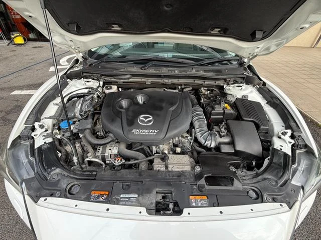 Mazda ATENZA 12