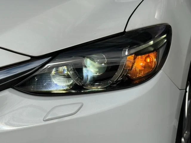 Mazda ATENZA 28
