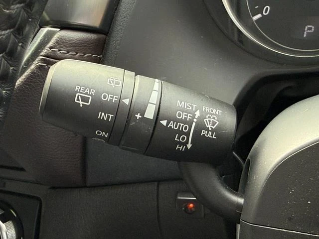 Mazda ATENZA 57