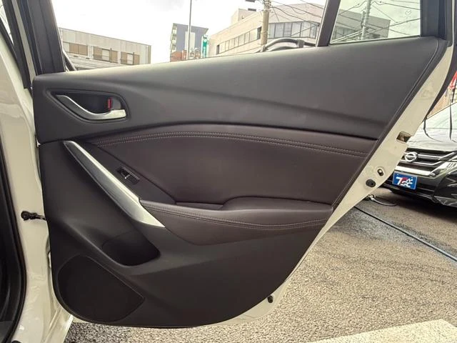 Mazda ATENZA 40