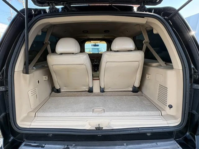 Lincoln NAVIGATOR 10