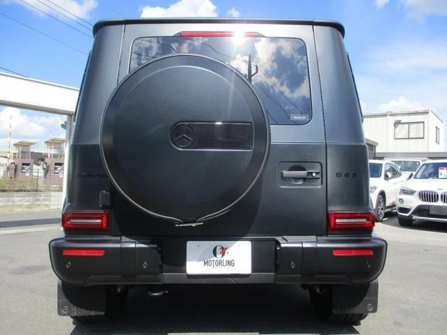 MERCEDES AMG G-CLASS 9