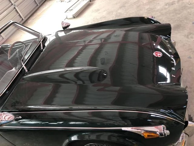 Triumph TR-4 34