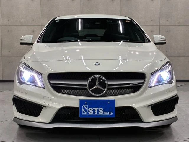 MERCEDES AMG CLA-CLASS 6