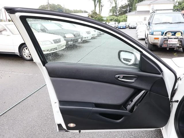 Mazda RX-8 39