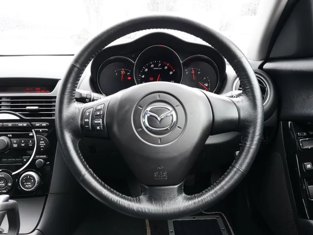 Mazda RX-8 13