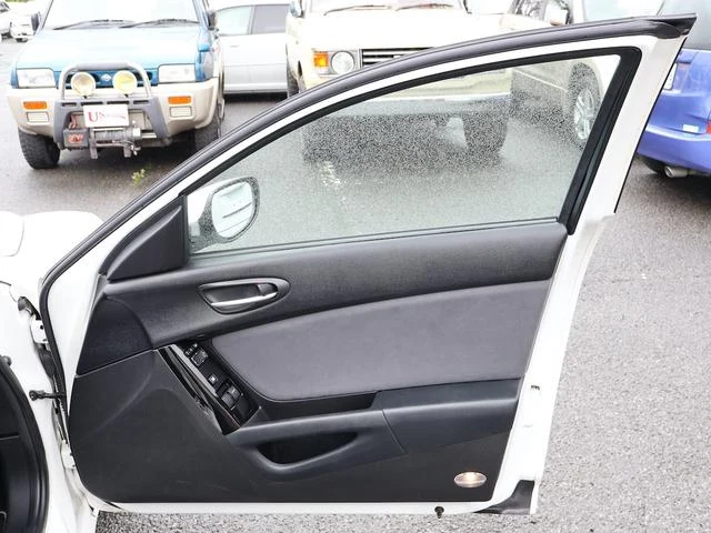 Mazda RX-8 36