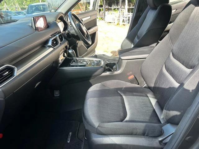 Mazda CX-8 36
