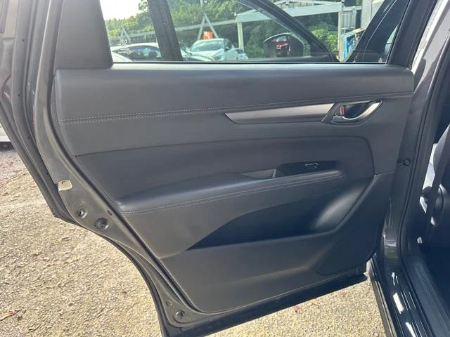 Mazda CX-8 41
