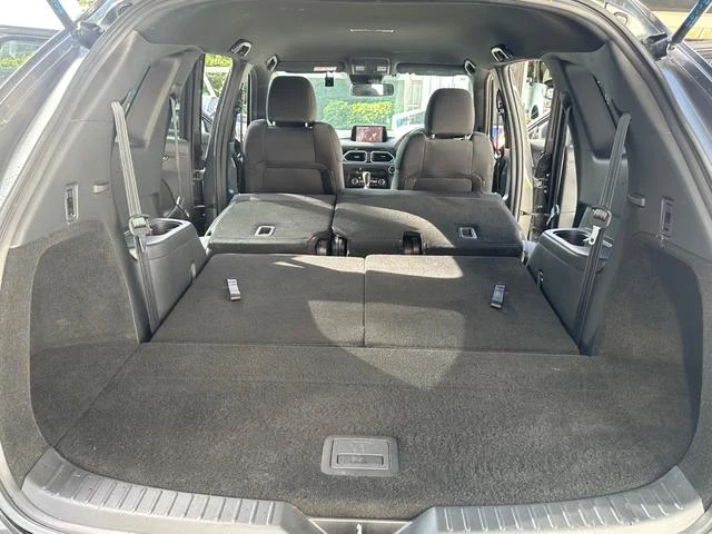 Mazda CX-8 48