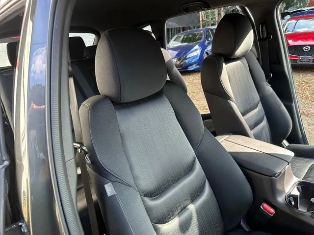 Mazda CX-8 34