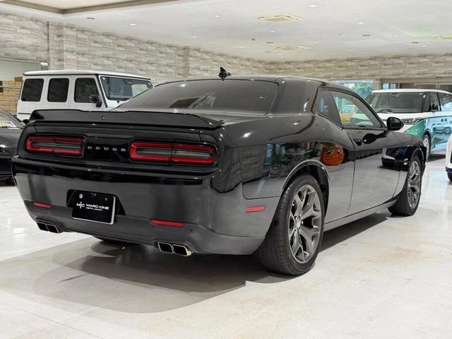 Dodge CHARENGER 8