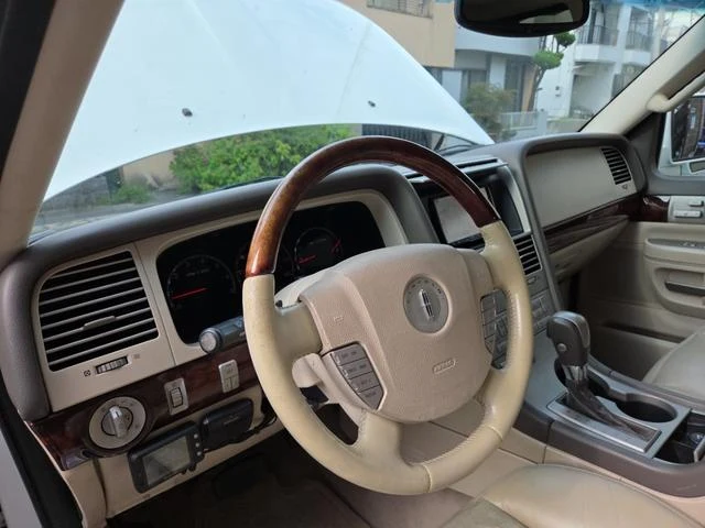 Lincoln AVIATOR 18