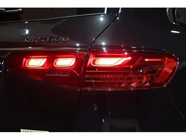 MERCEDES MAYBACH GLS 27
