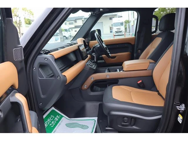 Land Rover DEFENDER 70