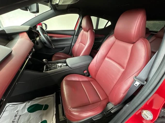 Mazda MAZDA3 44