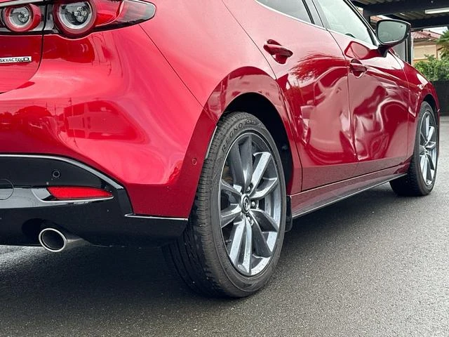 Mazda MAZDA3 56