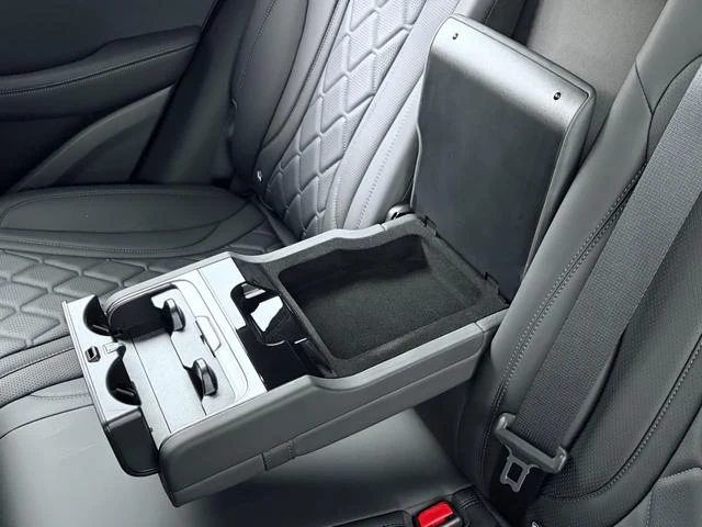 BYD SEALION 7 42