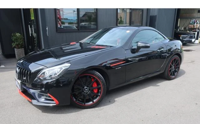 MERCEDES AMG SLC