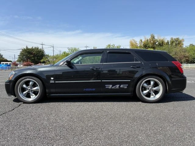 Dodge MAGNUM 5