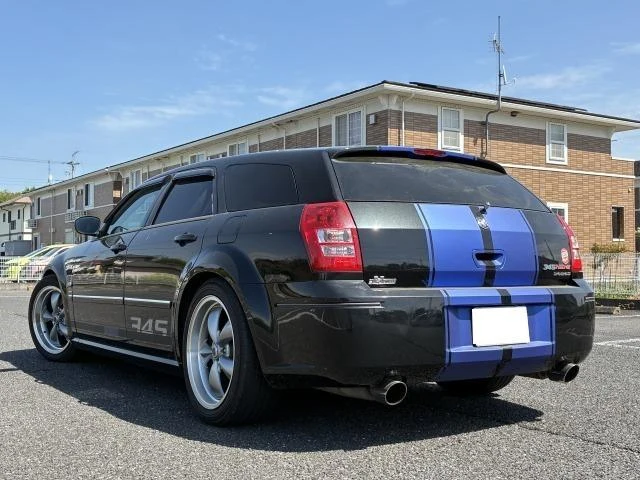 Dodge MAGNUM 4