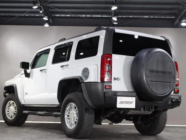 Hummer H3 2