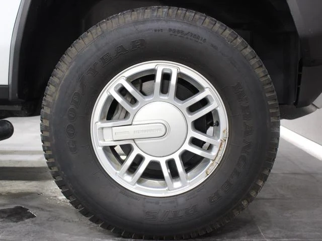 Hummer H3 53