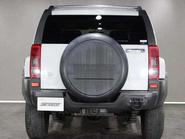 Hummer H3 11