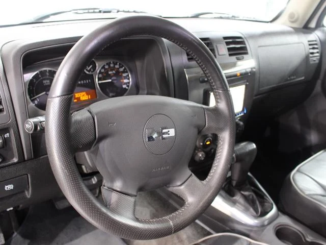 Hummer H3 19