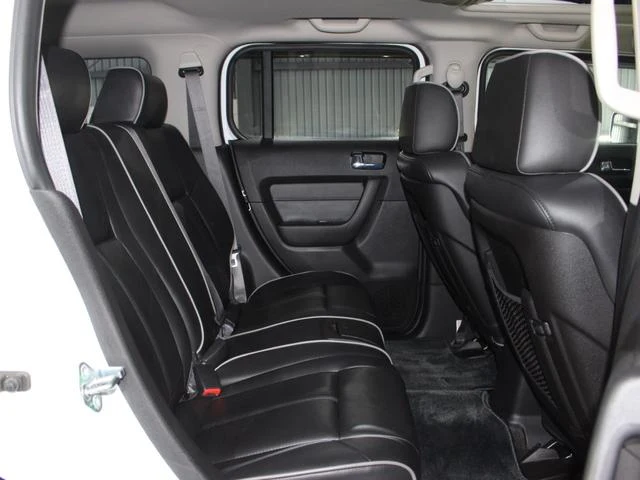 Hummer H3 43