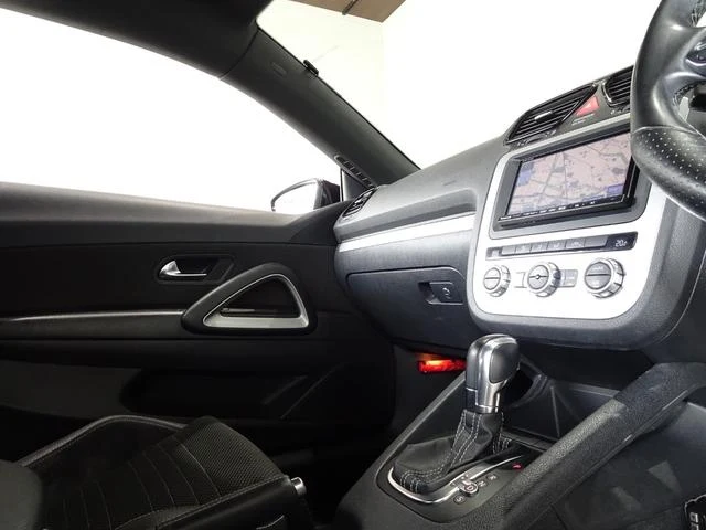 Volkswagen SCIROCCO 29