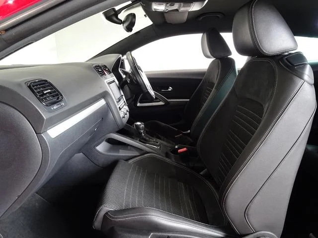 Volkswagen SCIROCCO 19
