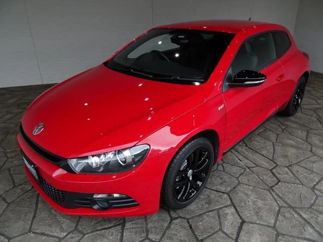 Volkswagen SCIROCCO 9