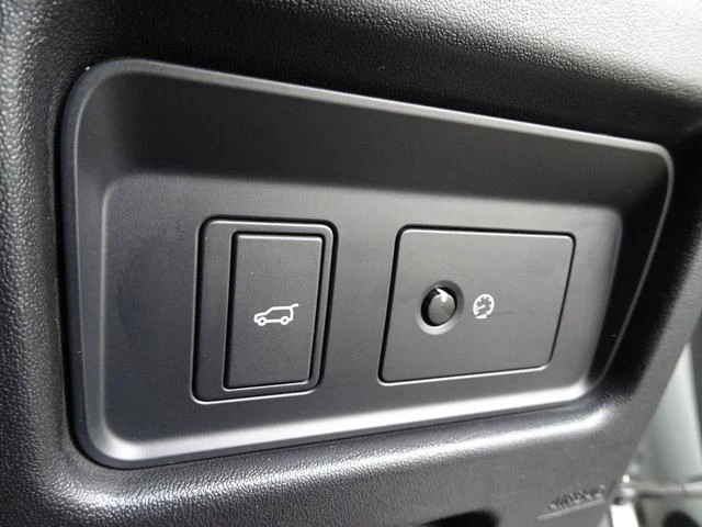 Land Rover DISCOVERY 38