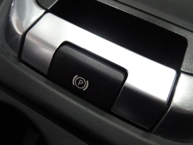 Land Rover DISCOVERY 33