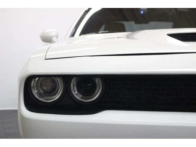 Dodge CHARENGER 8