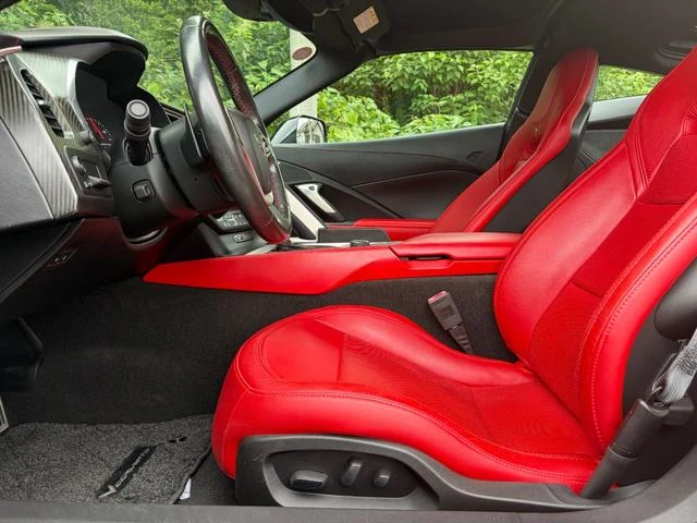 Chevrolet CORVETTE 21